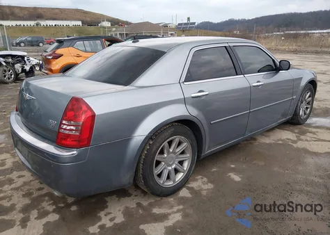 2006 Chrysler 300C from USA, damaged, VIN 2C3LA63H76H527556